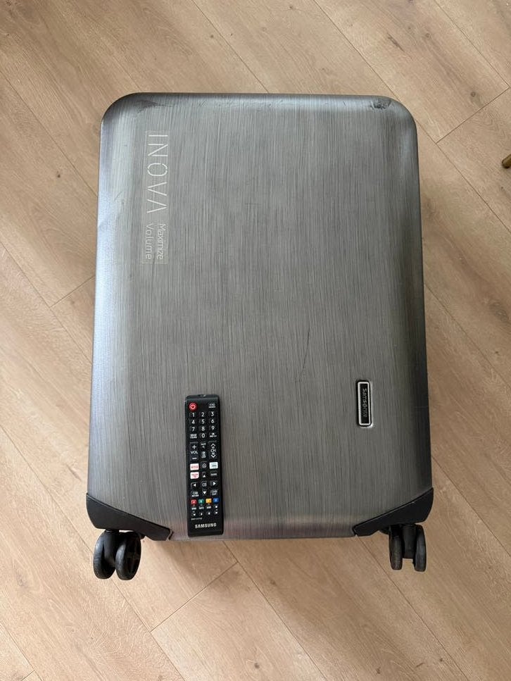 Samsonite Unova 28" Koffer - Ruime en Stevige Reiskoffer, Ophalen, 30 cm of meer, Gebruikt, 60 tot 80 cm