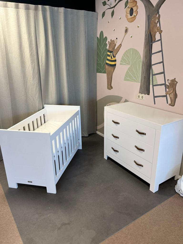 Bopita Lucca Babykamer 2-delig – Ledikant + Commode OUTLET, Ophalen, Jongetje of Meisje, Nieuw, Babykamer  Outlet