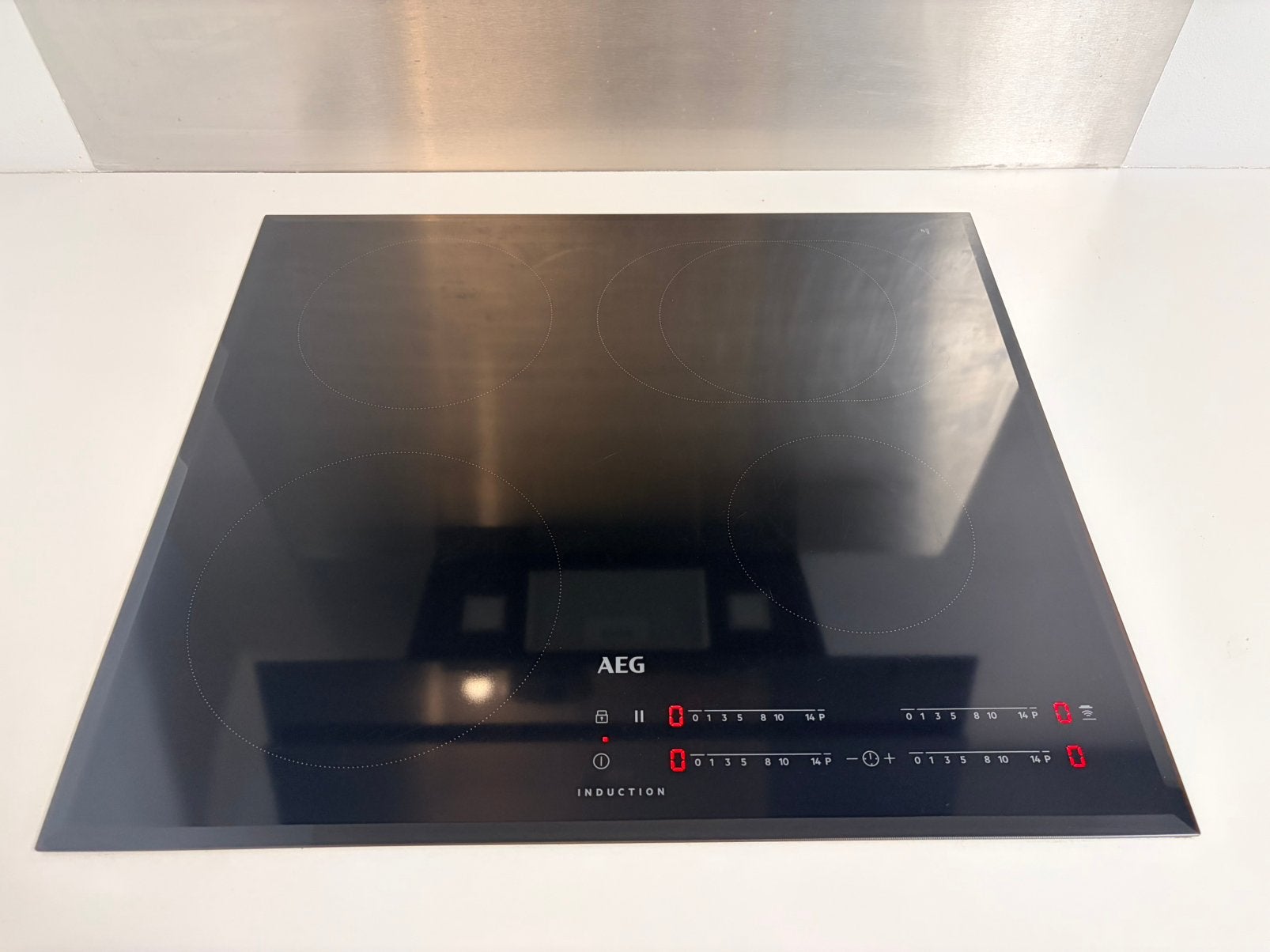 Keuken Inbouw Apparatuur, Ophalen, 4 kookzones, Zo goed als nieuw, Energieklasse A of zuiniger