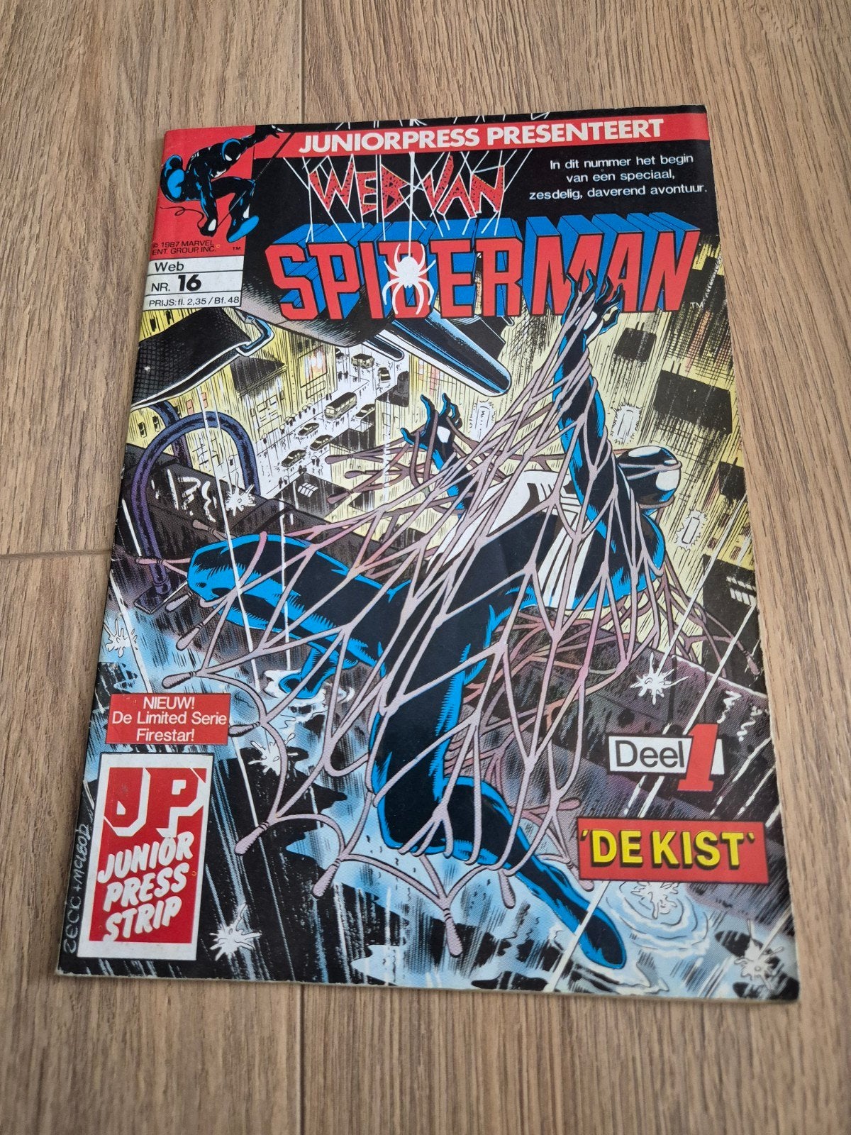 Web van Spiderman strips, Boeken, Meerdere comics, Ophalen of Verzenden, Gelezen