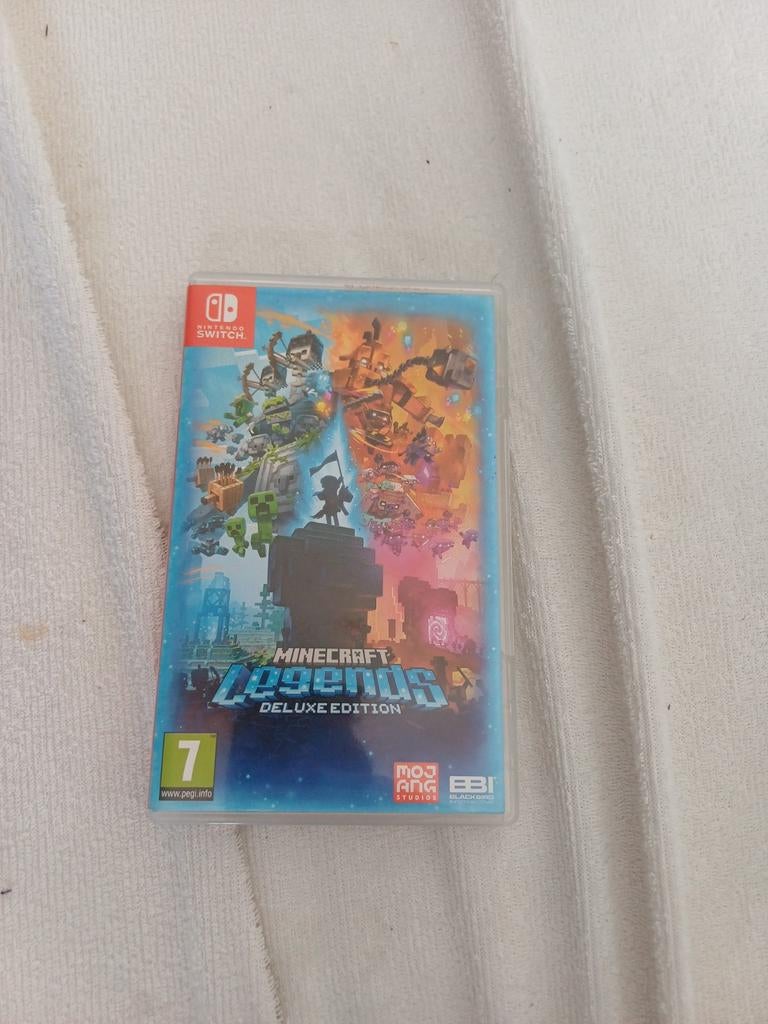 Minecraft Legends Deluxe Edition - Nintendo Switch, Spelcomputers en Games, Online, Ophalen of Verzenden, Zo goed als nieuw, 3 spelers of meer