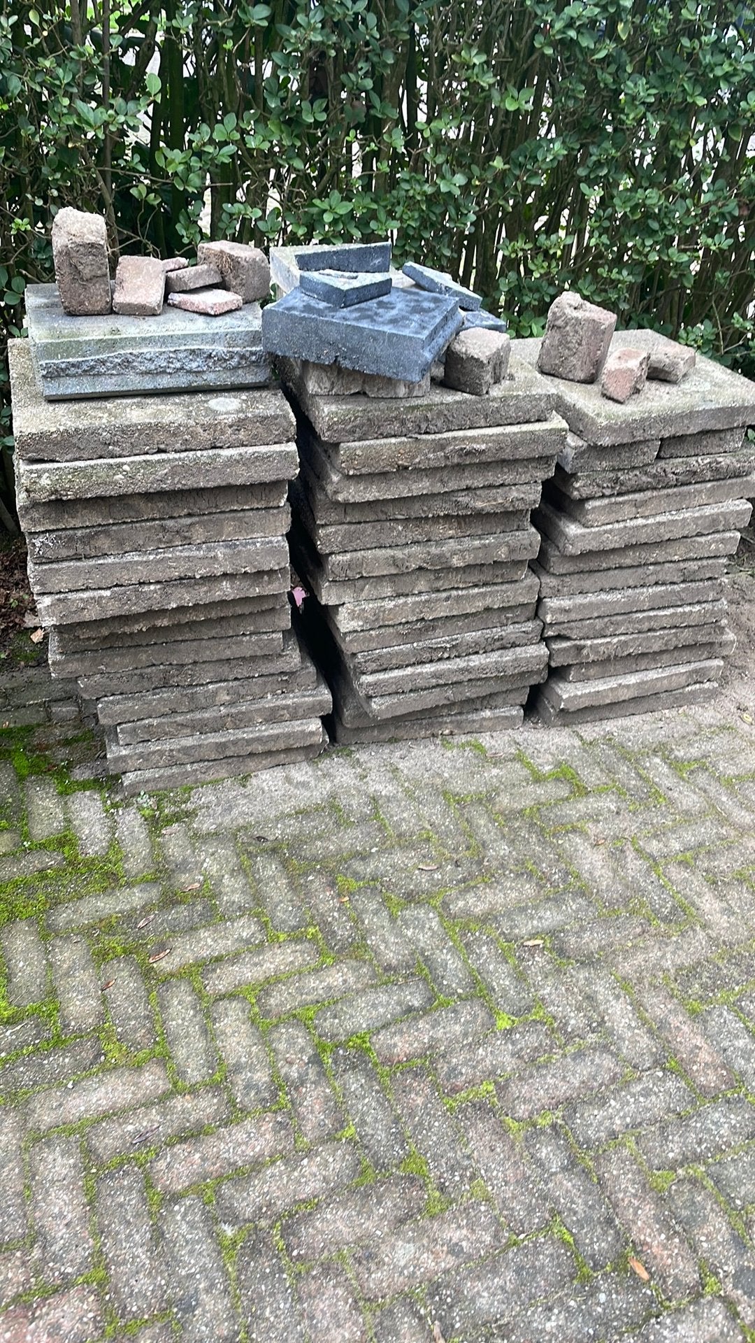 Tegels 30&30cm  gratis afhalen, Tuin en Terras, Ophalen, Zo goed als nieuw, Beton, Klinkers