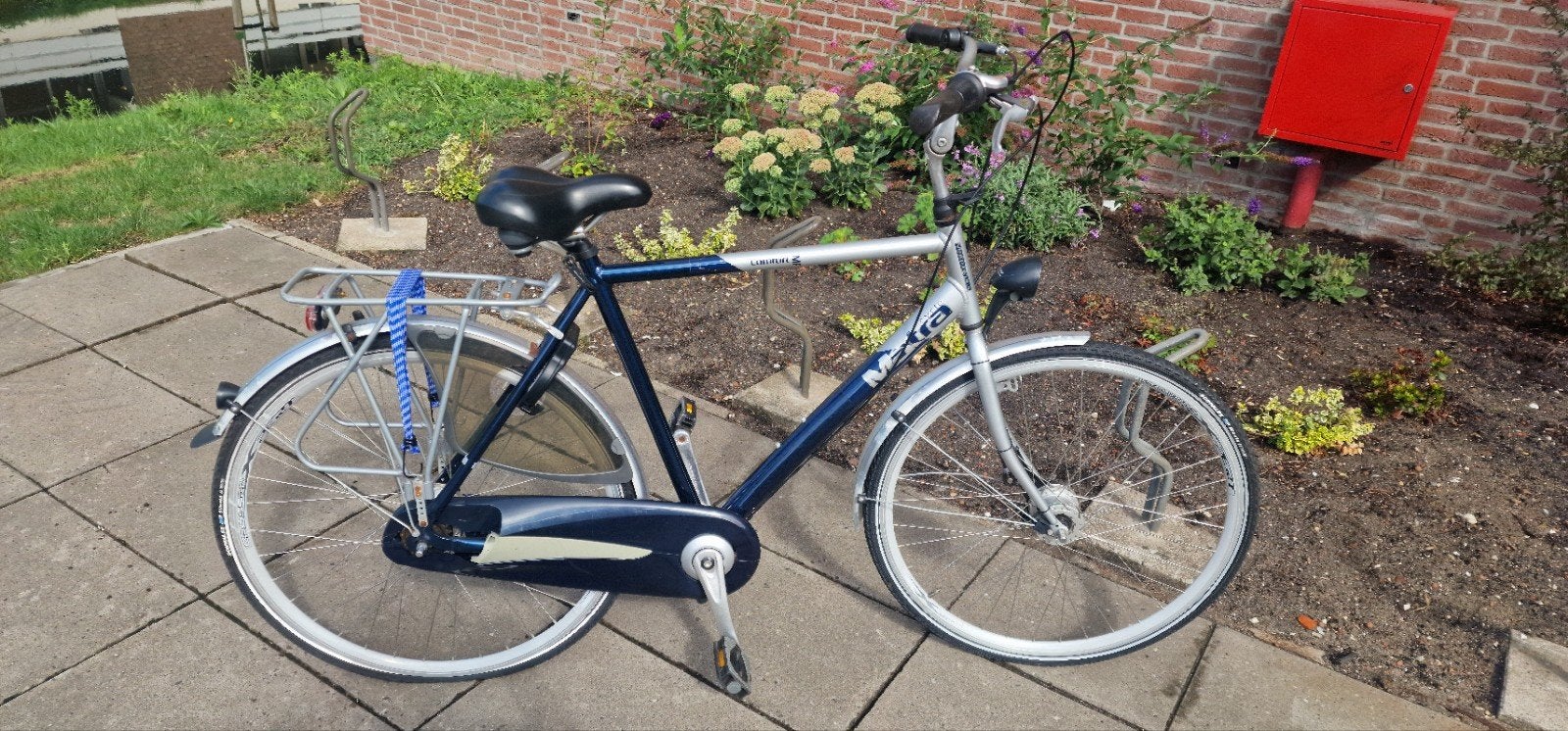 Gebruikte fiets, ideaal als stationsfiets (achterband lek), Fietsen en Brommers, Ophalen of Verzenden, Gebruikt, Overige merken