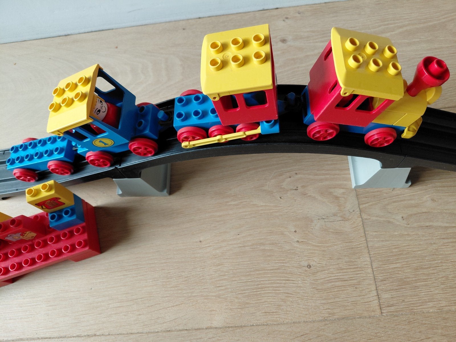 Lego Duplo Treinbaan met trein en brug, Ophalen of Verzenden, Gebruikt, Complete set, Duplo