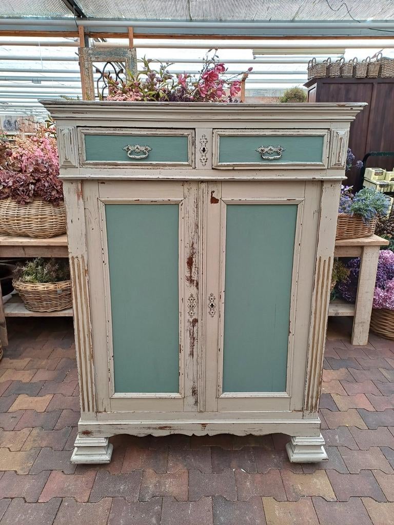 Brocante Franse meidenkast, Ophalen