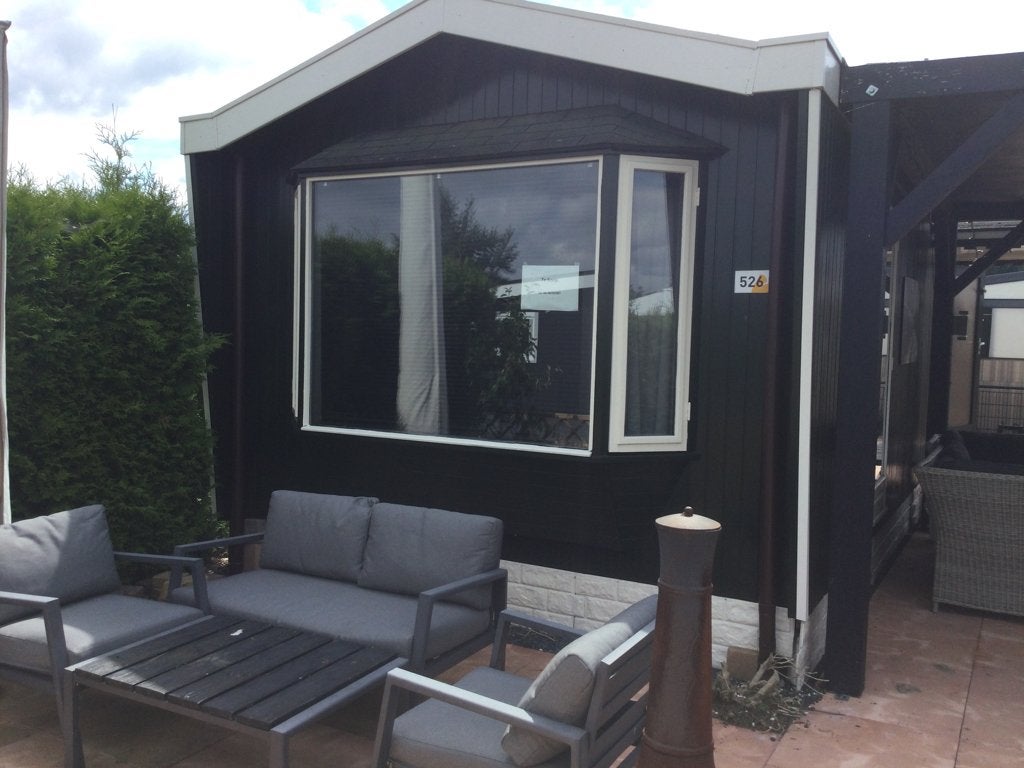 Chalet, Tot en met 2