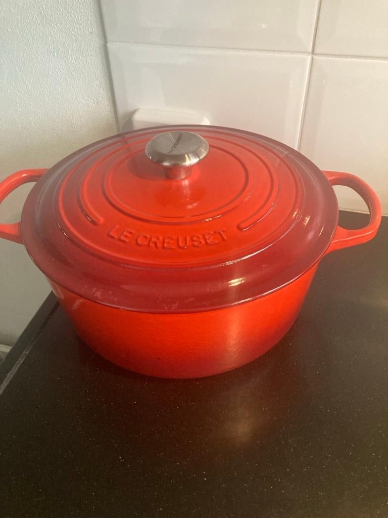Le Creuset Braadpan - Ø 28 cm - Kersenrood, Ophalen, Gietijzer, Nieuw, Keramische plaat