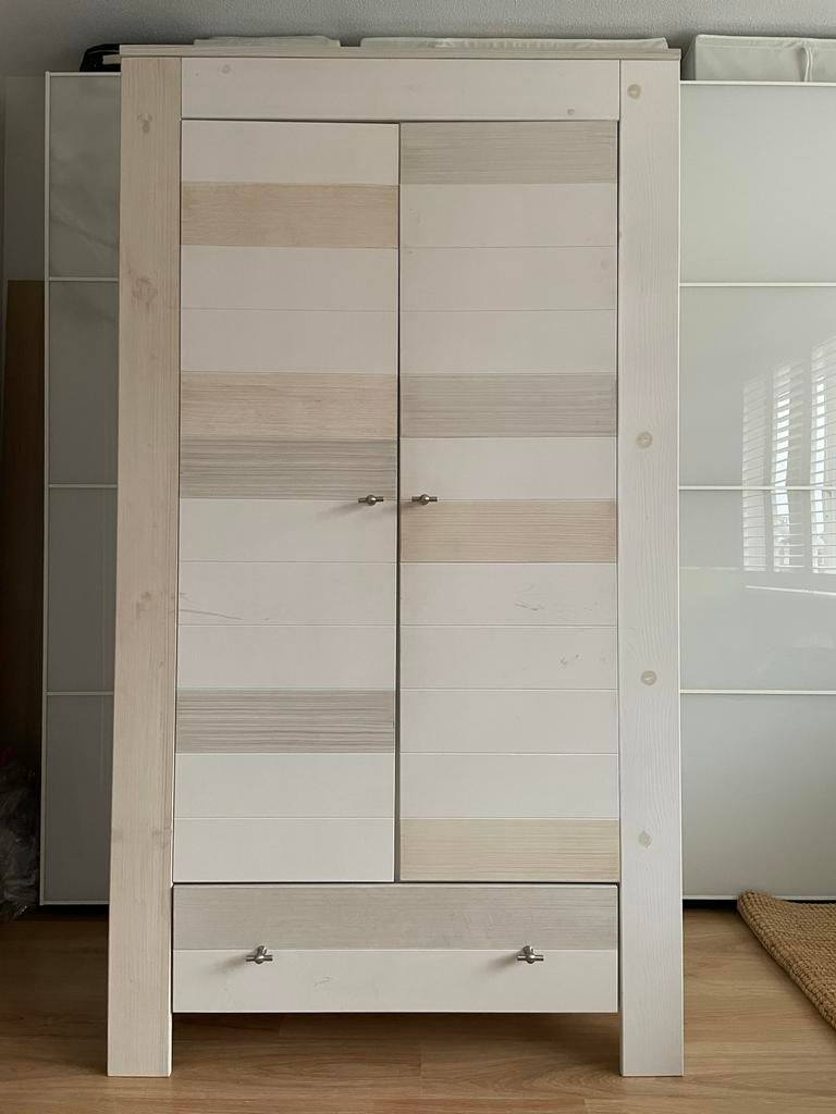 Kledingkast met lade - Wit/Houtkleur, Ophalen, Gebruikt, 100 tot 150 cm, Met lade(s)