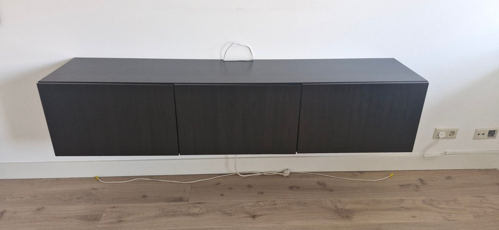 Tv meubel, Huis en Inrichting, Kasten | Televisiemeubels, Ophalen, 25 tot 50 cm, 150 tot 200 cm, Minder dan 100 cm