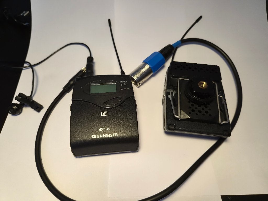 Sennheiser P112 G4 camera set met lavalier microfoon B-band, Ophalen of Verzenden, Zo goed als nieuw, Zangmicrofoon, Draadloos