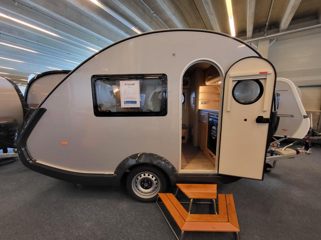T@B Basic 320; 1.000 kg as en koelkast, Caravans en Kamperen, Overige typen, Tot en met 2, Bedrijf, T@b