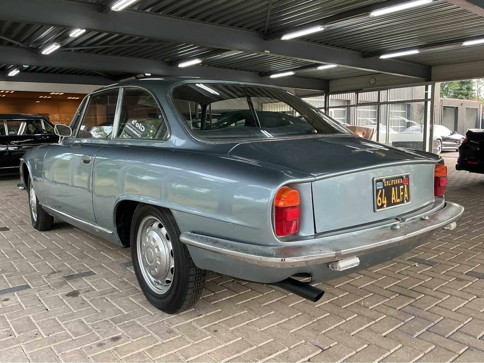 Alfa Romeo 2600 Sprint | 2.6 | 1964 | 145 pk | youngtimer, foto 9