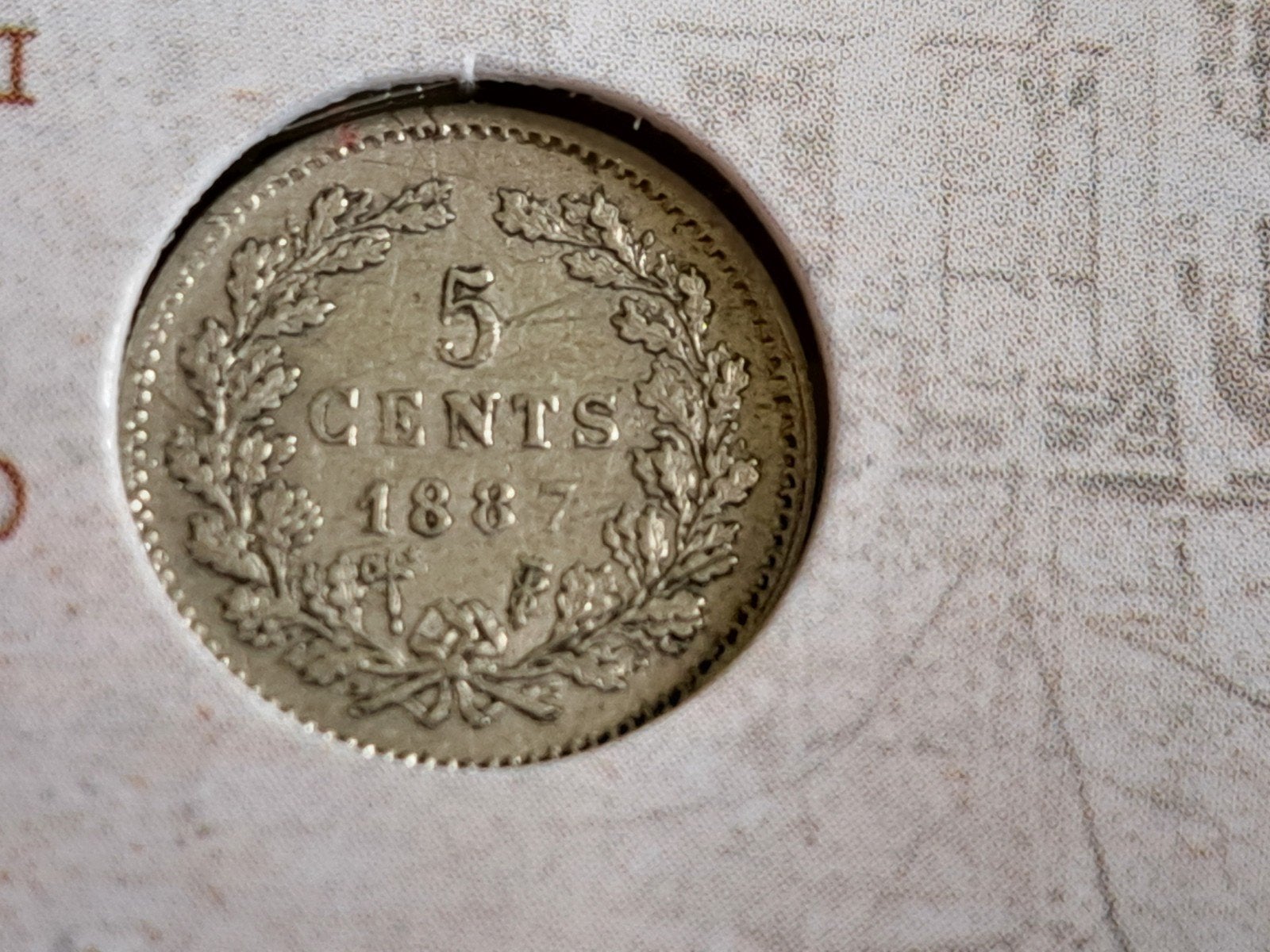 140 jaar Schulman Numismatiek coincard ZELDZAAM JAAR 1887, Ophalen of Verzenden, Koning Willem III, 5 cent, Zilver