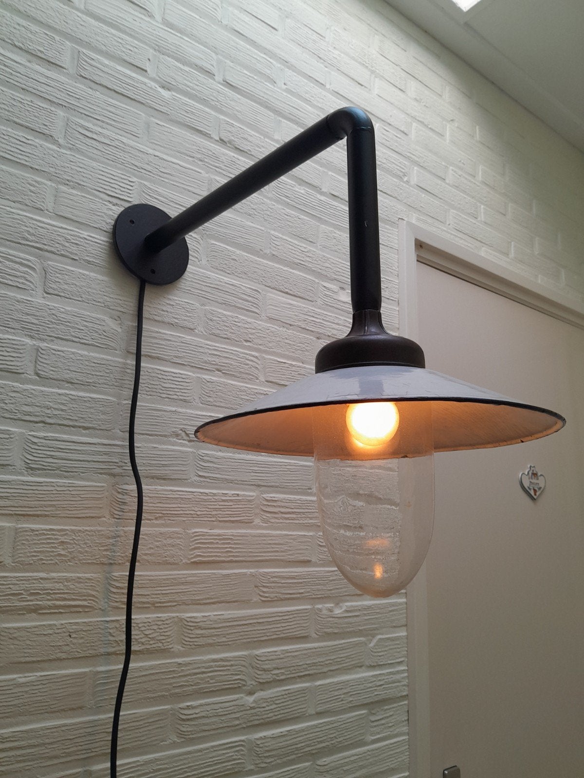 Oude stallamp buitenlamp boerderijlamp, Tuin en Terras, Wandlamp, Ophalen of Verzenden, Netvoeding, Rvs