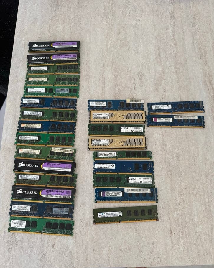 Diverse RAM Geheugenmodules voor Desktop en Laptop, Gebruikt, Server, 8 GB, DDR3