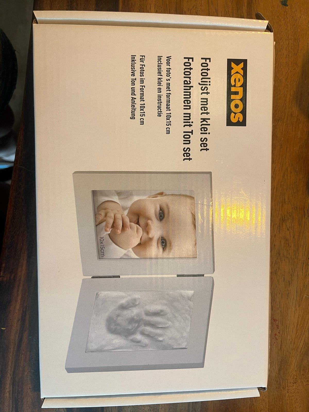 Xenos Fotolijst met klei set voor baby hand/voetafdruk, Audio, Tv en Foto, Fotografie | Fotolijsten, Ophalen, Overige typen, Voor meerdere foto's