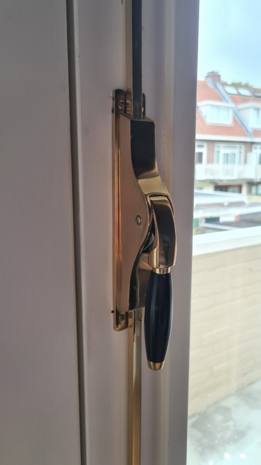 Espagnolet messing ebbenhout Ton 400, Ophalen, Nieuw, Koper of Messing, Overige typen