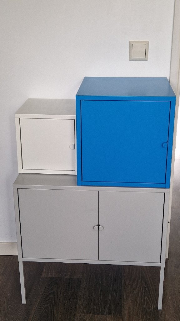 kastje ikea metaal 60 * 35 * 90 (b*d*h), Huis en Inrichting, Ophalen, Zo goed als nieuw