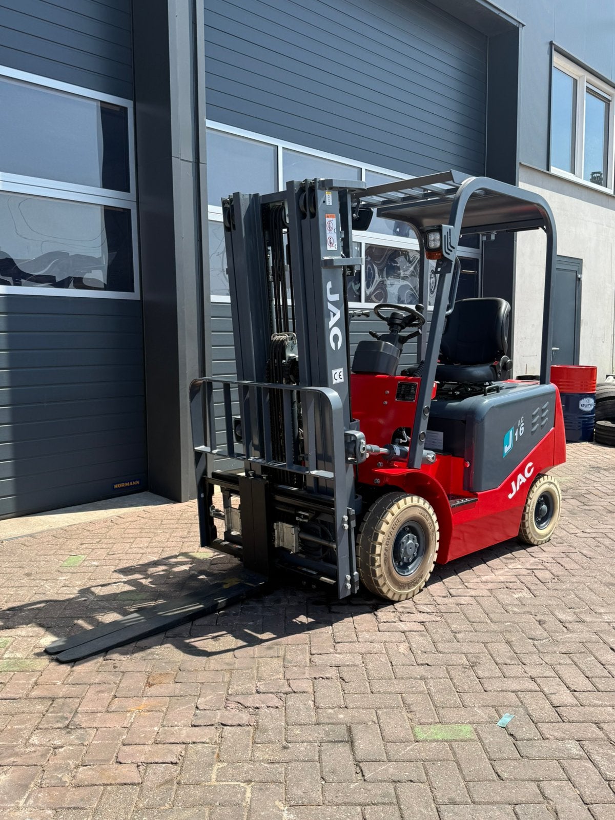 JAC CPD16, Ophalen, Nieuw