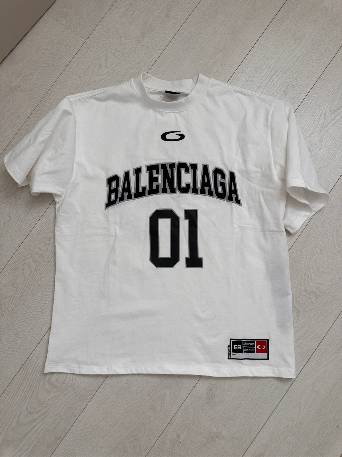 Balenciaga t shirt, Verzenden, Nieuw, Maat 52/54 (L), Wit