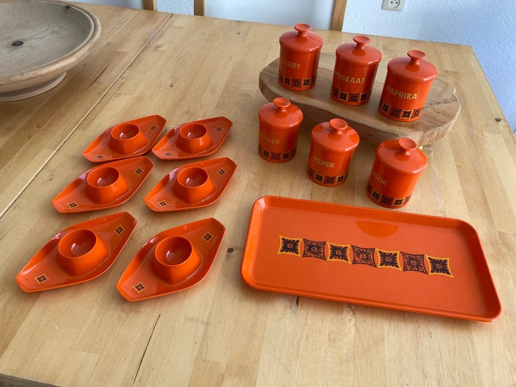 13 x Oranje Retro Kayser West Germany Kruidenpot Dienblad Ei, Ophalen of Verzenden, Huis en Inrichting