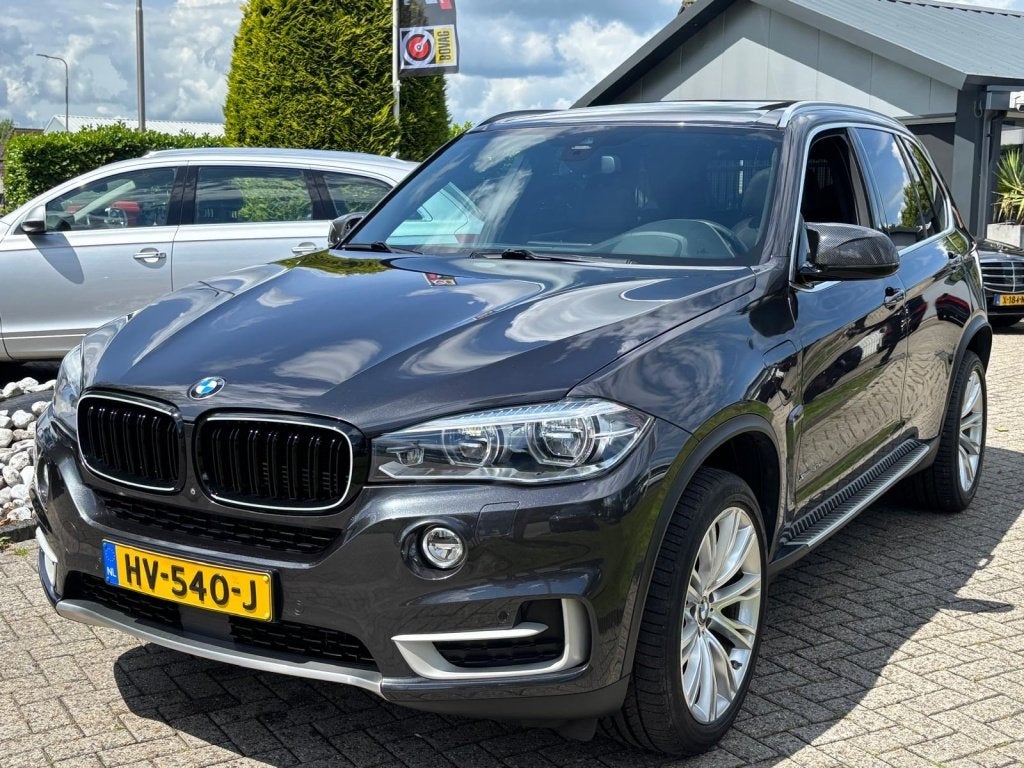 BMW X5 X-Drive 40E Plug-In Hybrid 2015 Dealer Auto Vol Optie, Auto's, BMW, Gebruikt, 4 cilinders, Bedrijf, 147 €/maand