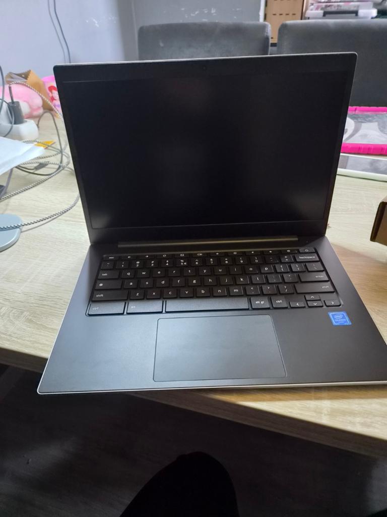 Samsung Galaxy Chromebook - Zo goed als nieuw, 14 inch, 4 GB of minder, Ophalen of Verzenden, Zo goed als nieuw