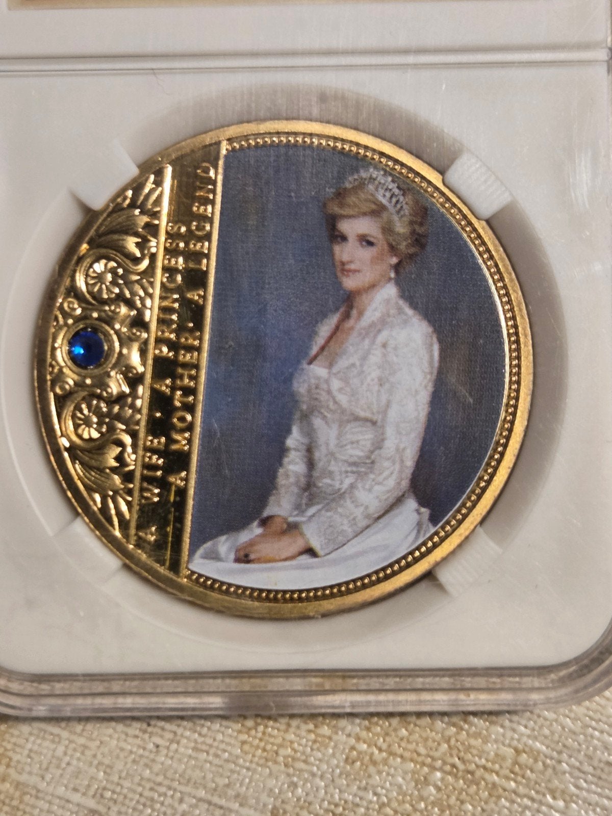 Prinses Diana Herdenkingsmunt - "Portraits of a Princess", Ophalen of Verzenden