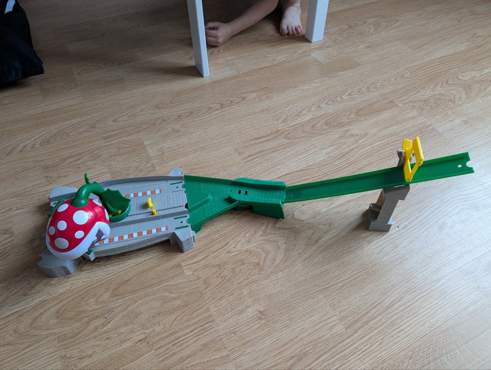 Super Mario Kart Hot Wheels baan, Ophalen of Verzenden, Zo goed als nieuw, Handmatig, Hot Wheels