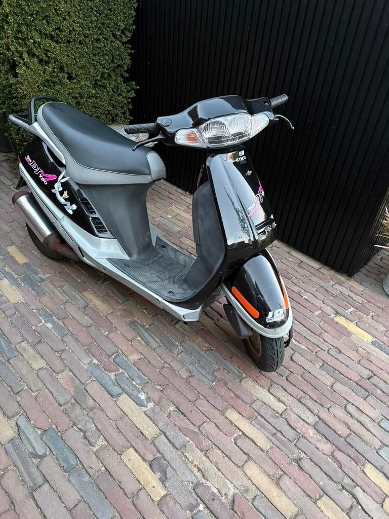 Orginele kymco dj, Fietsen en Brommers, Scooters | Kymco, Ophalen of Verzenden, Maximaal 45 km/u, Benzine, 49 cc
