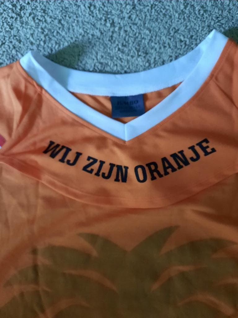 JUICH CAPE MET LEEUW; WIJ ZIJN ORANJE, Verzamelen, Ophalen of Verzenden, Zo goed als nieuw, Overige binnenlandse clubs, Overige typen