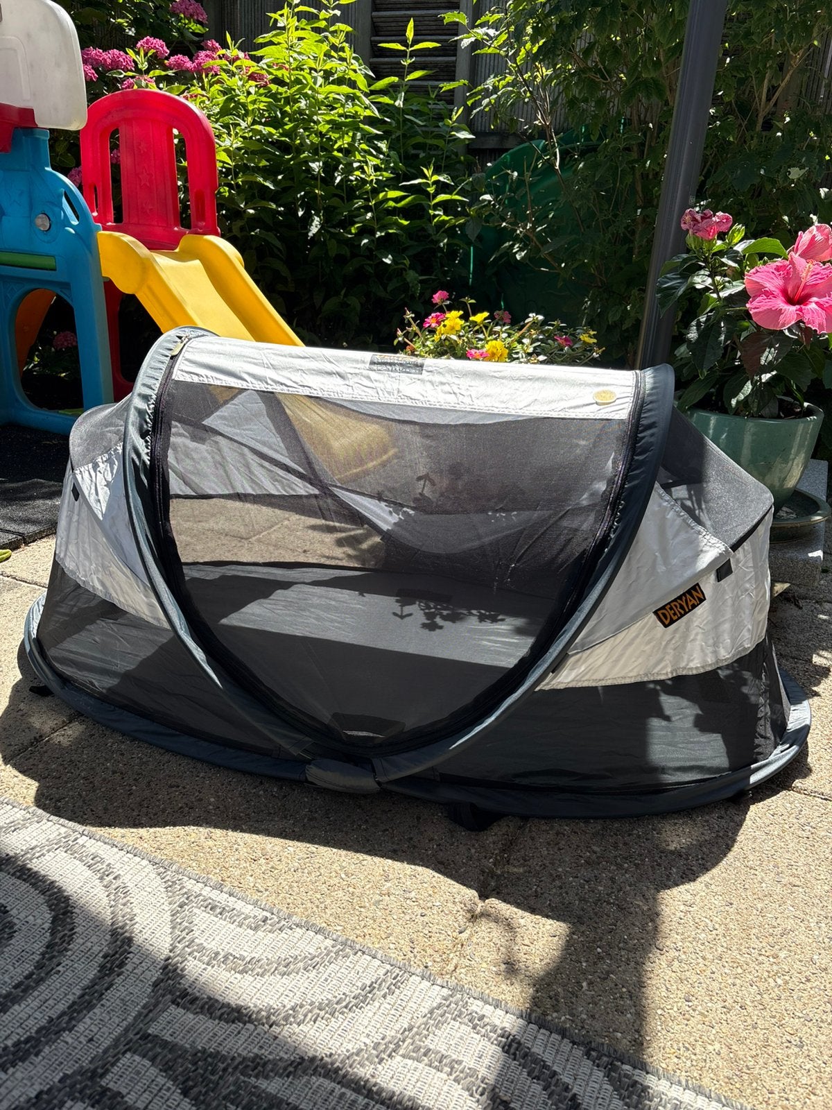 Deryan babytent zilver, Ophalen, Zo goed als nieuw