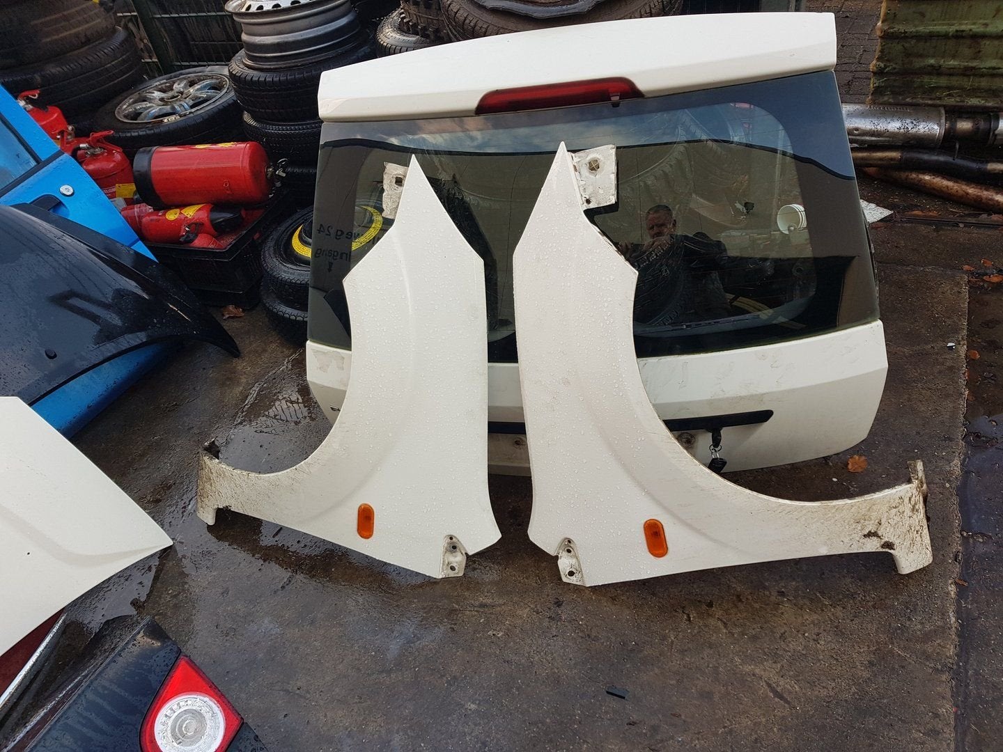 FORD FIESTA VOORSCHERMEN BJ 2002 TOT 2008, Auto-onderdelen, Gebruikt, -, -, Ophalen of Verzenden