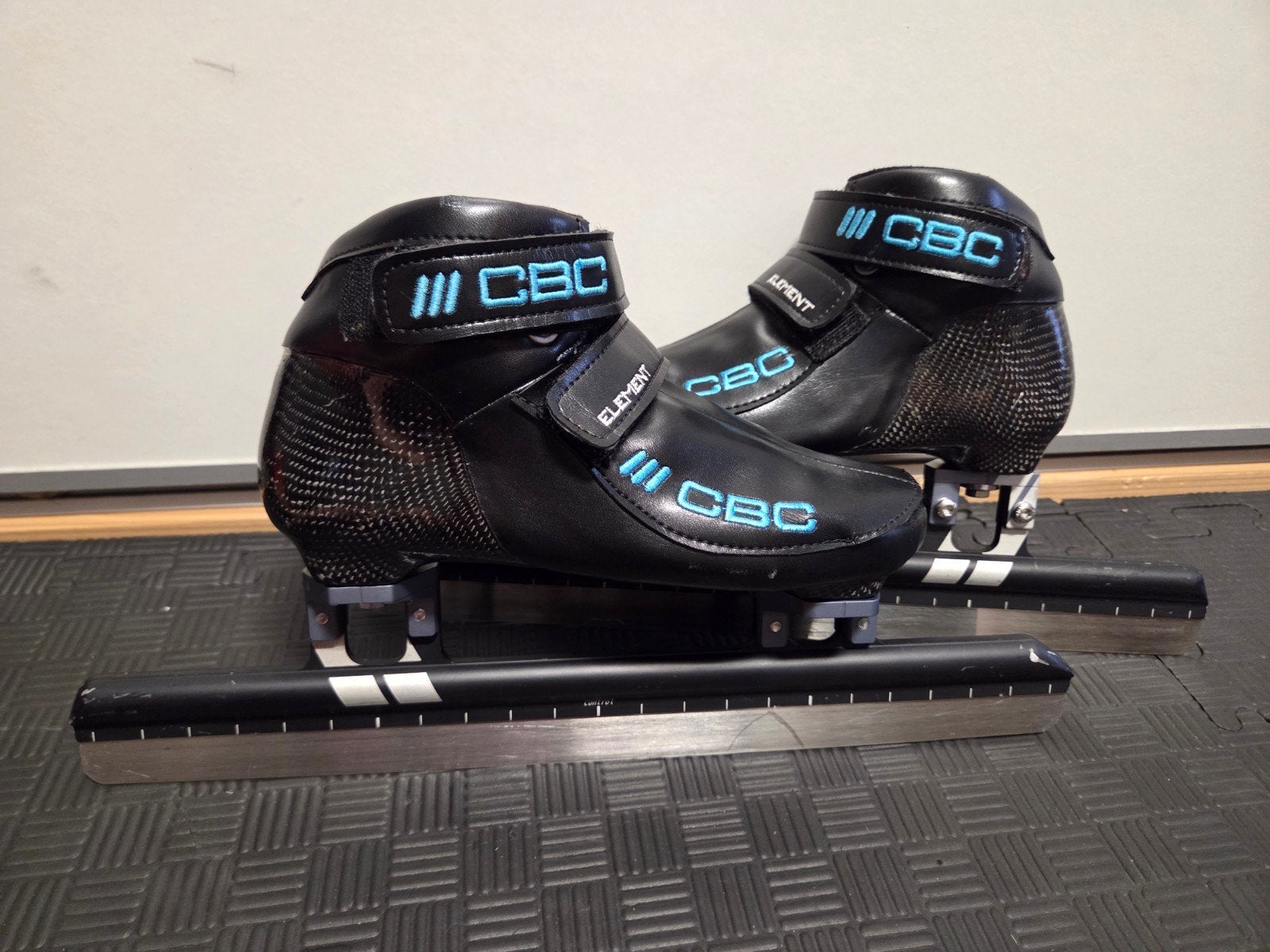 CBC Element Shorttrack schaatsen (mt 35) +EHS ijzers (15inch, Overige merken, Overige typen, Ophalen of Verzenden, Zo goed als nieuw