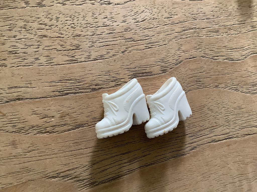 Barbie schoenen, Verzenden, Gebruikt