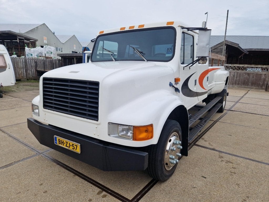 International 4700 Super Pick up truck, Auto's, Overige merken, Achterwielaandrijving, Wit, Leder
