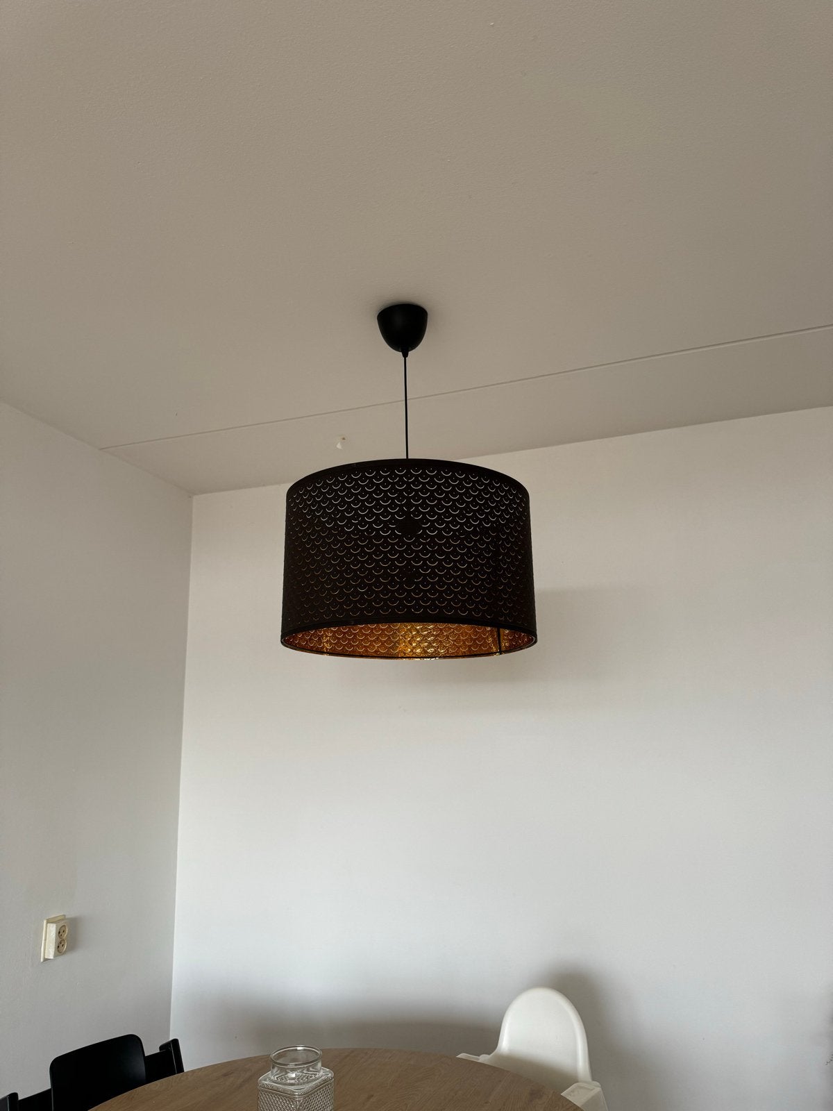 Ikea hanglampen set van 2 met gouden binnenkant, Ophalen of Verzenden, Zo goed als nieuw, Metaal