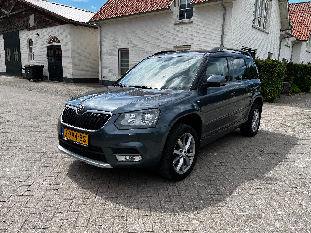 Skoda Yeti 1.2 TSI 81KW DSG 2016 Grijs, Auto's, Skoda, Particulier, Yeti, ABS, Airbags, Airconditioning, Bluetooth, Centrale vergrendeling