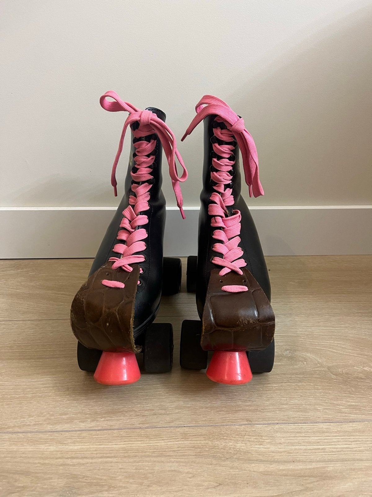 RSI roller Skates - Zwart met roze veters, maat 40, Ophalen of Verzenden, Gebruikt, Overige typen