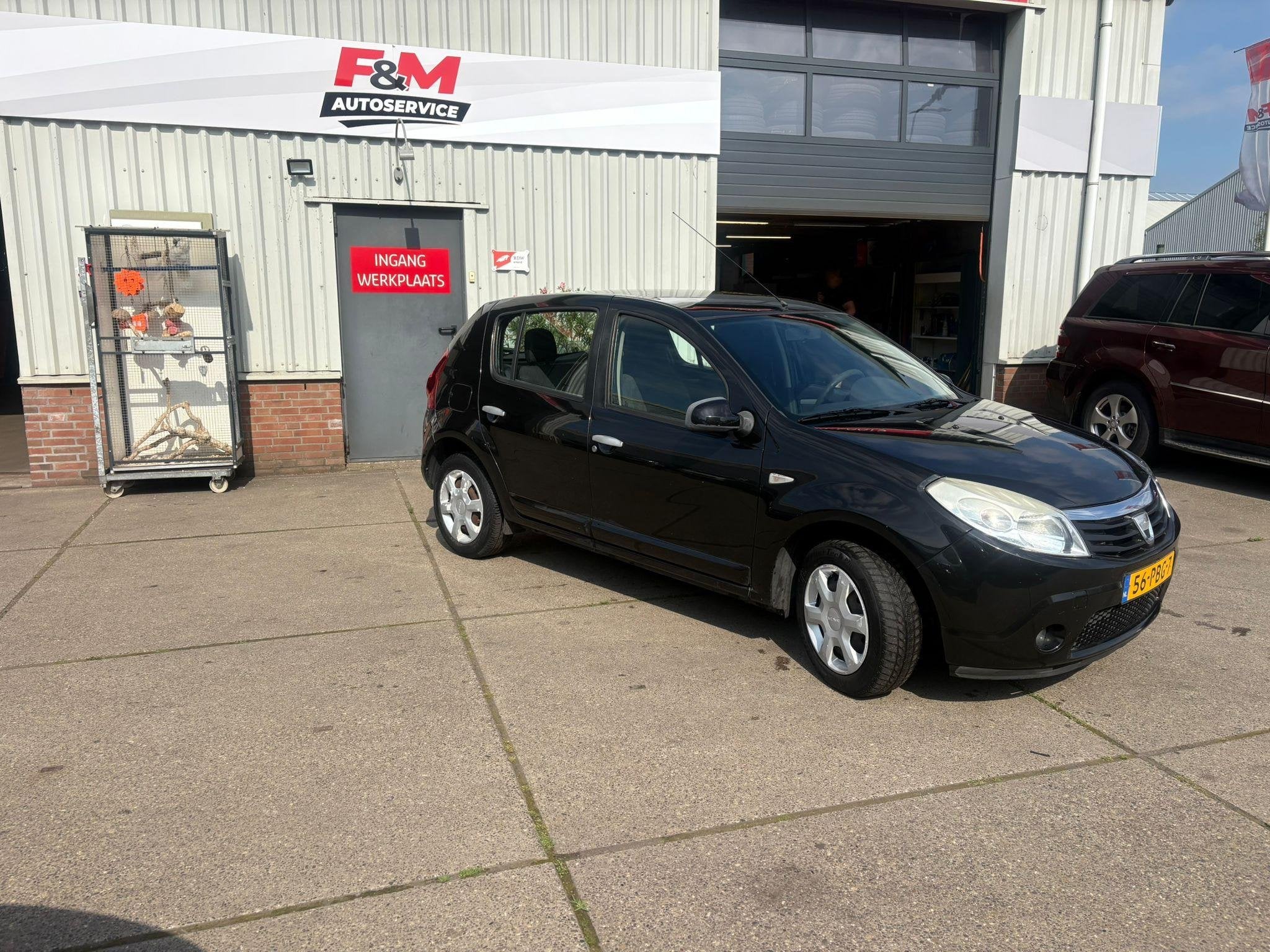 Dacia Sandero 1.2 Lauréate Airco, radio, Auto's, Voorwielaandrijving, Euro 5, Stof, Gebruikt
