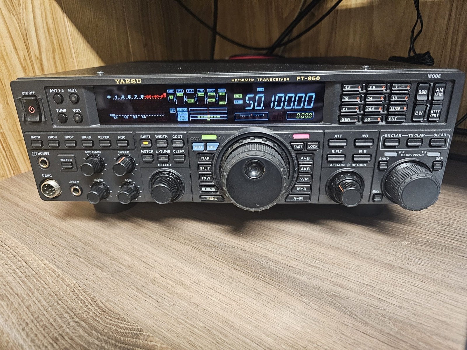 Yaesu FT 950