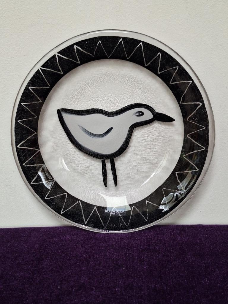 Ulrica Hydman Vallien- Glazen Bord met Vogel- gesigneerd, Antiek en Kunst, Ophalen of Verzenden