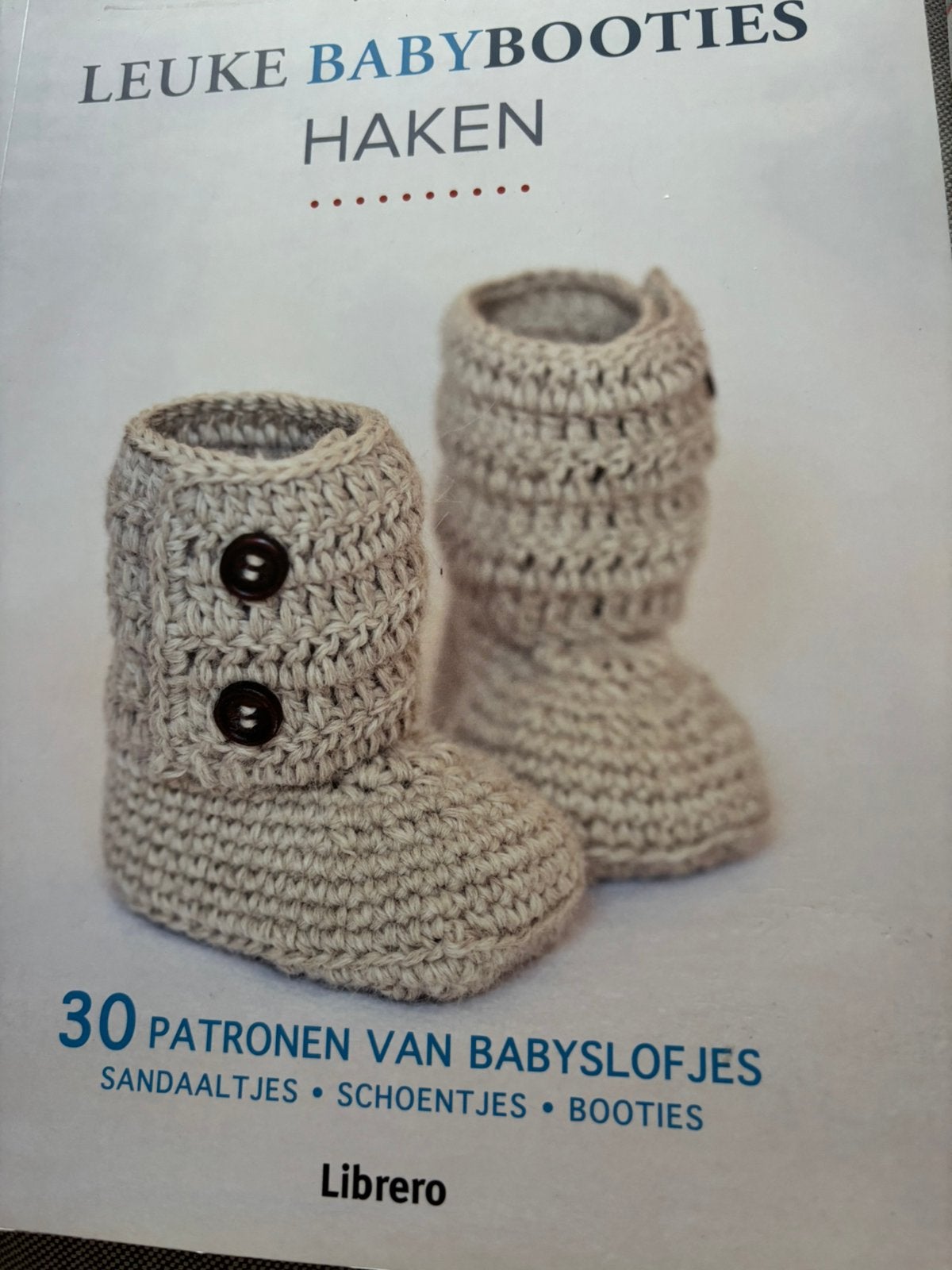 Haakboek leuke baby booties haken, Ophalen of Verzenden, Zo goed als nieuw, Haken, Patroon of Boek