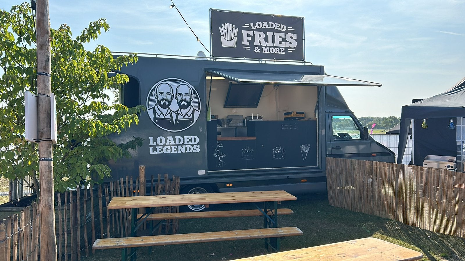 Zelfrijdende Foodtruck met unieke look en concept (B rijb), Ophalen