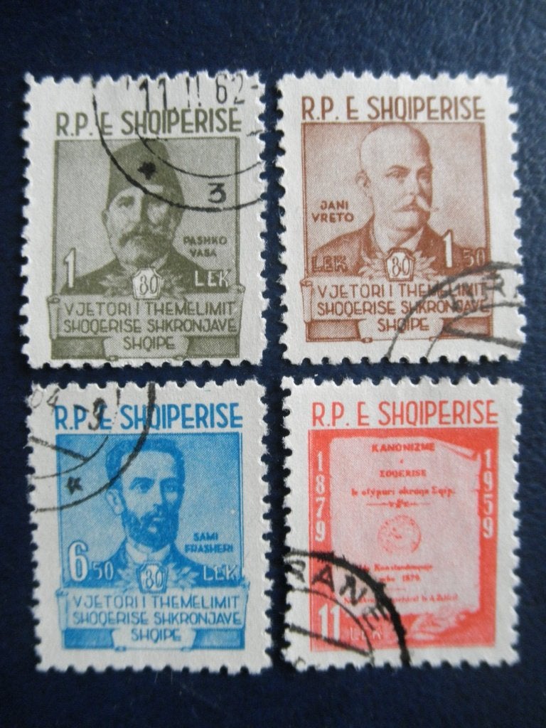 Postzegels Albanië 1960 Albanese taal - cat.w. € 3,00., Ophalen of Verzenden, Overige landen, Gestempeld