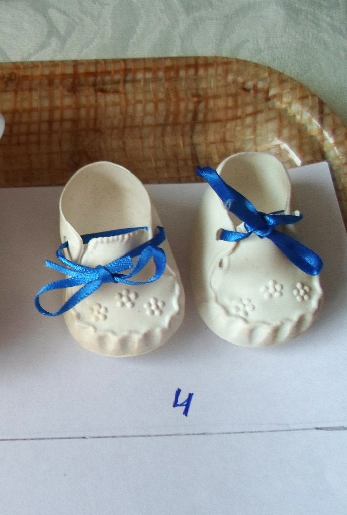 Cinderella poppenschoentjes, Ophalen of Verzenden, Gebruikt, Kleertjes