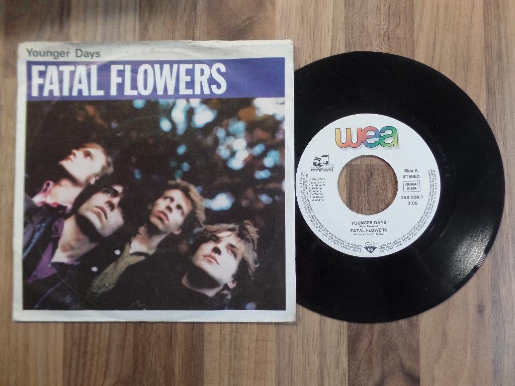 single Fatal Flowers – Younger Days, Gebruikt, 7 inch, Single, Ophalen of Verzenden