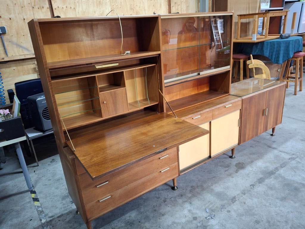 A.A. Patijn dressoir uit jaren 50, Verzenden