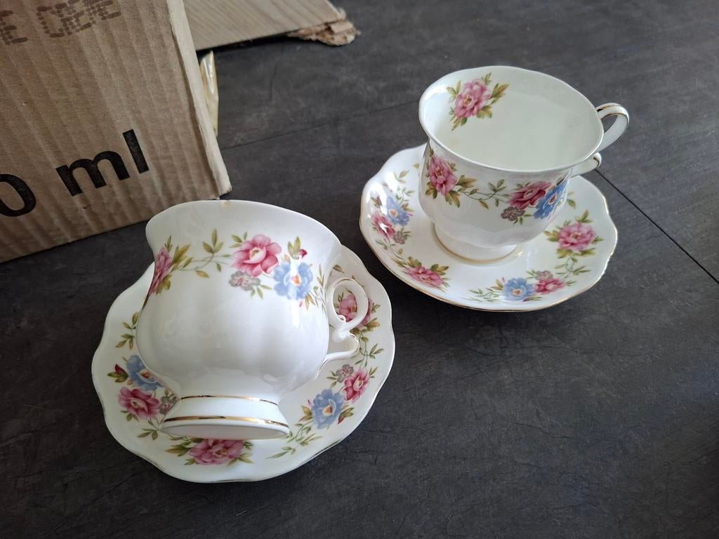 Royal Ascot kop en schotel set van 2, Ophalen of Verzenden