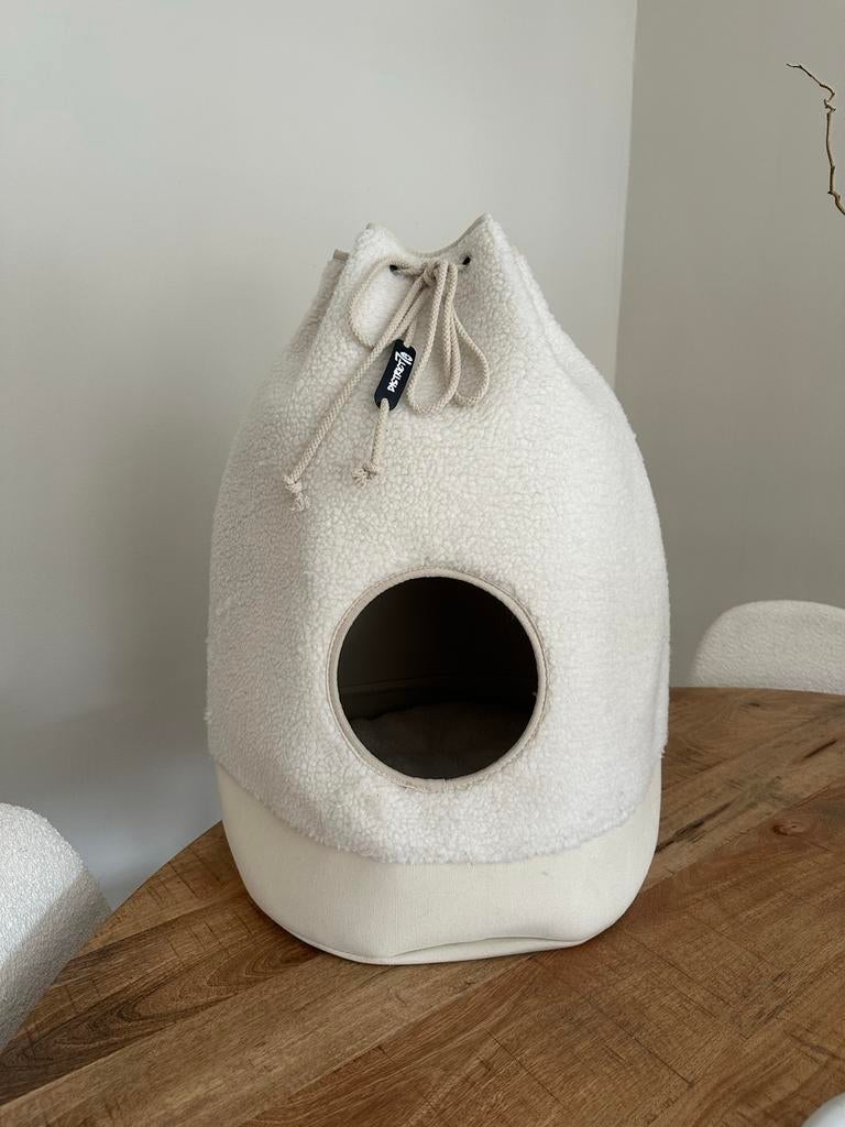 Kattenhuis - District 70, Dieren en Toebehoren, Kattenmanden, Ophalen, Nieuw